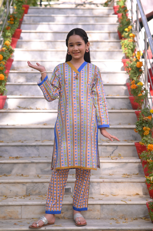 Girls Printed Lawn 2 Piece Suit